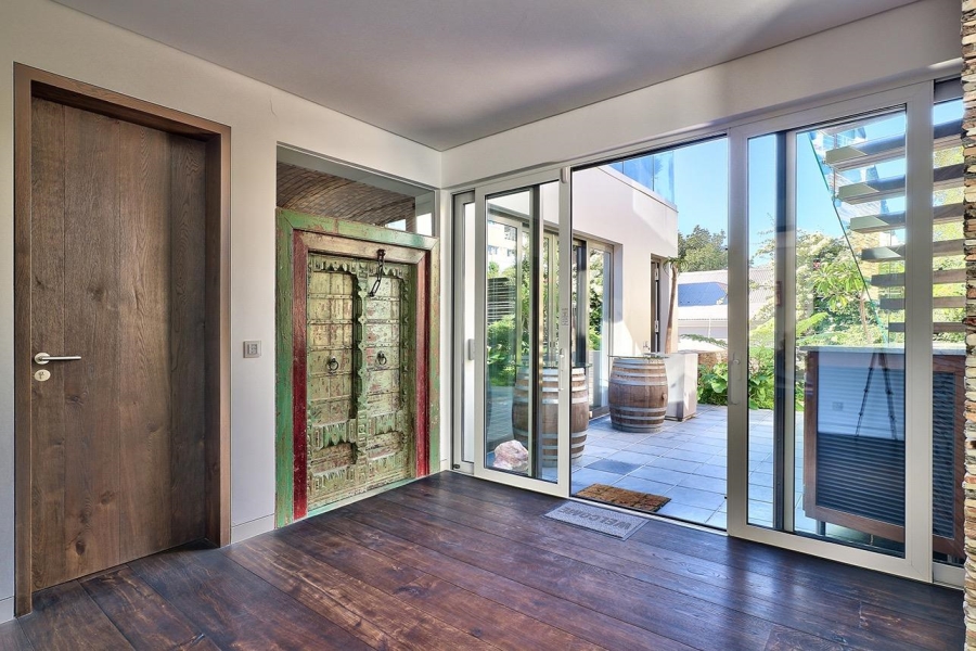 7 Bedroom Property for Sale in Higgovale Western Cape